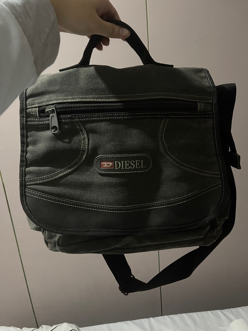 Diesel messenger on sale bags