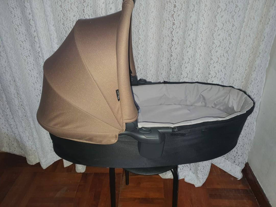 EGG Quail Carrycot Babies Kids Going Out Strollers on Carousell