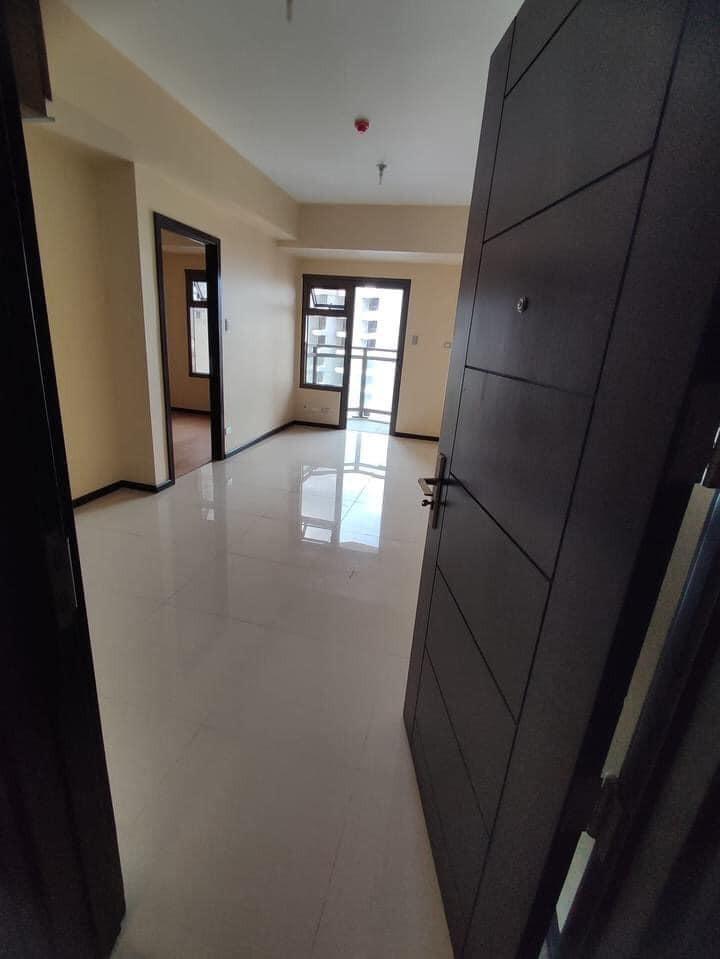 3 BEDROOM CONDO FOR SALE AT RADIANCE MANILA BAY,NEAR MOA PASAY CITY