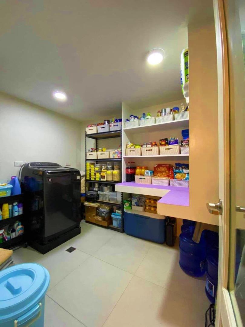 FOR SALE ELEGANT MODERN BUNGALOW HOUSE WITH POOL IN ANGELES CITY