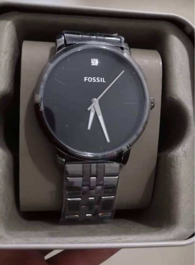 Fossil genuine diamond watch outlet