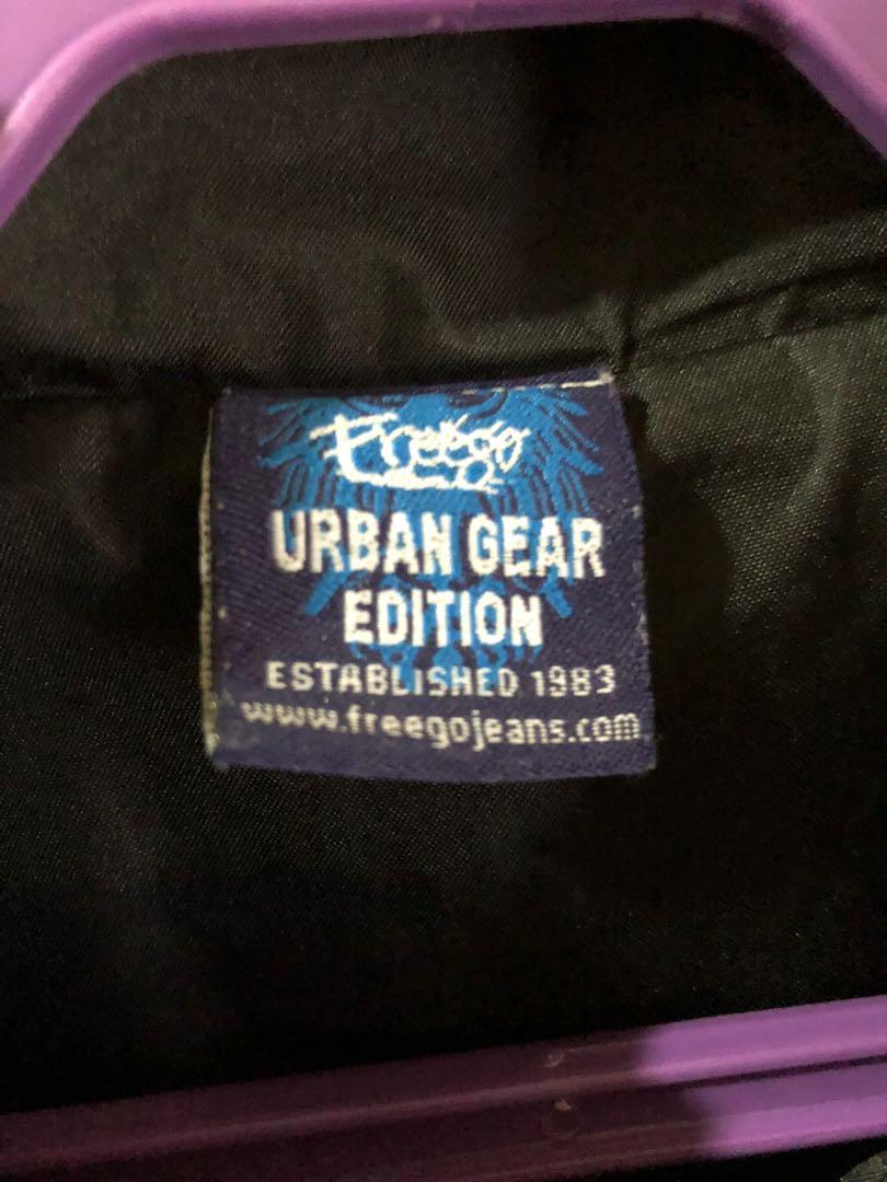 Freego Urban Gear Edition (Category: Coats, Jackets and Outerwear) located in Imus. Submitted by jamie.store (Listing ID 1183754903, Image 3). Description: Teens jacket with hoodie for Boys aged 9-12 years old.
