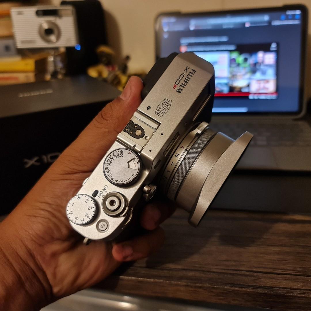 Fujifilm X100F 24MP Rangefinder Style Mirrorless Camera, Photography