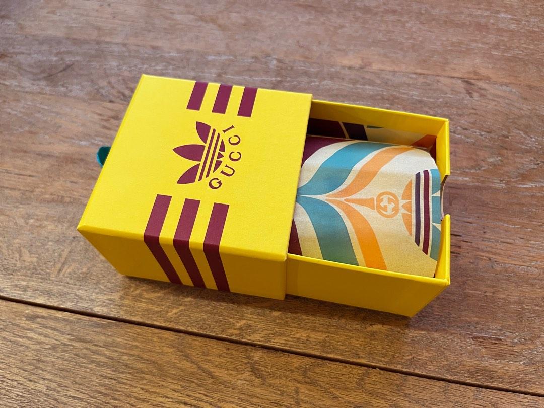 GUCCI x ADIDAS Yo-Yo VIP Gift, Luxury, Accessories on Carousell