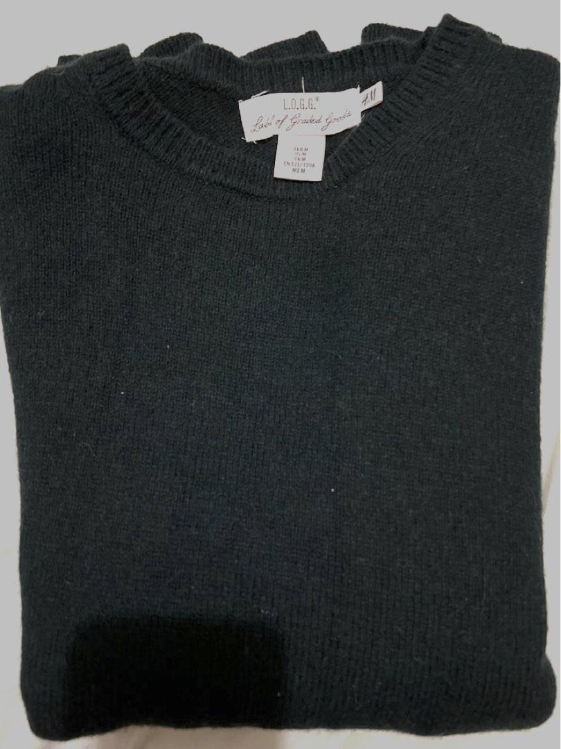 H&M Dark Green Knit Sweater (Category: Longsleeves) located in San Juan City. Submitted by mpdlpz (Listing ID 1183790536, Image 2). Description: H&M Forest Green Unisex Knit Sweater Can fit M - XL RFS: major decluttering MOP: BPI GCash Shipping c/o buyer Price negotiable .