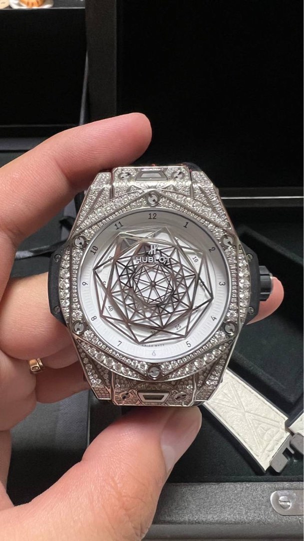 Hublot big bang best sale sang bleu diamond