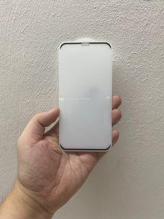 Iphone 11 pro max tampered glass