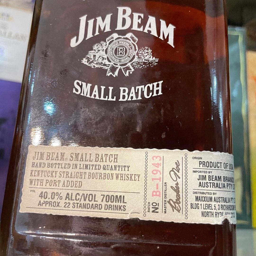 Jim Beam Small Batch Whiskey Bourbon Port 700ml, Food & Drinks, Beverages on Carousell