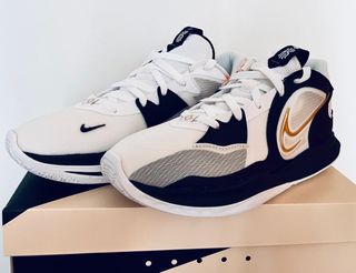 (Category: ) located in . Submitted by sneakerhead333 (Listing ID 1182765732, Image 1). Description: .