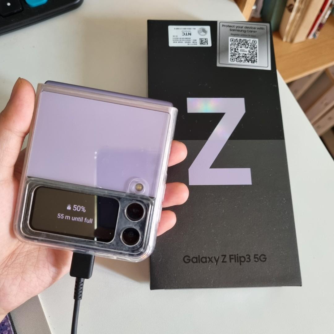 Lavender Samsung Galaxy Z Flip 3 with Z flip 3 lavender Aranaz bag, Mobile Phones & Gadgets