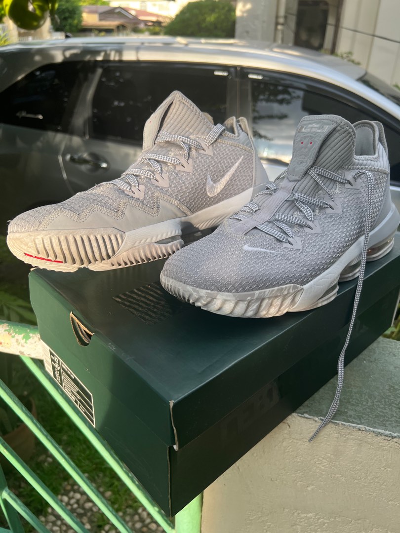 Lebron 16 low ohio state hot sale