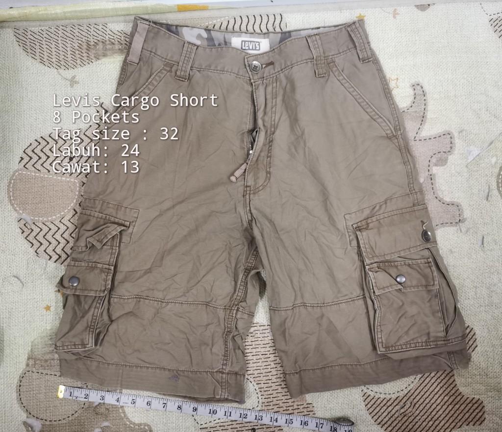 Levis Squad Cargo Short 6+2 pockets, Men's Fashion, Bottoms, Shorts on  Carousell