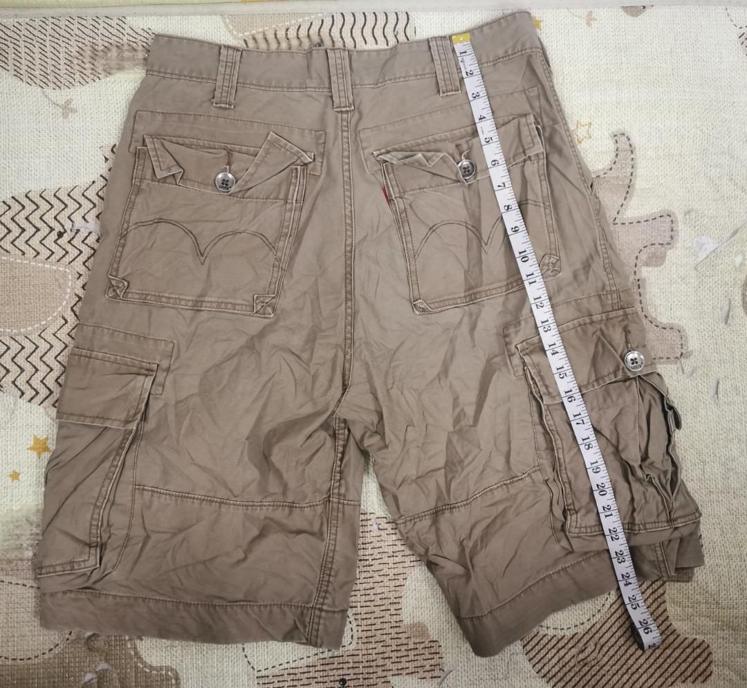 Levis Squad Cargo Short 6+2 pockets, Men's Fashion, Bottoms, Shorts on  Carousell