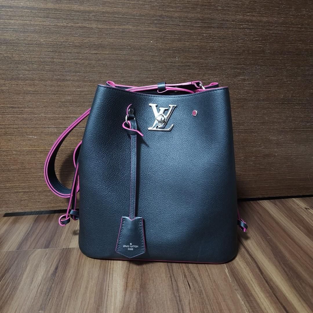 Louis Vuitton Lockme Bucket Bag Black Calfskin! Authentic, Luxury, Bags &  Wallets on Carousell