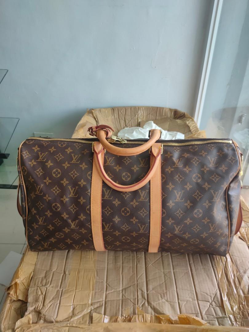 LOUIS VUITTON MONOGRAM KEEPALL 55 BANDOULIERE TRAVEL DUFFLE BAG, Luxury