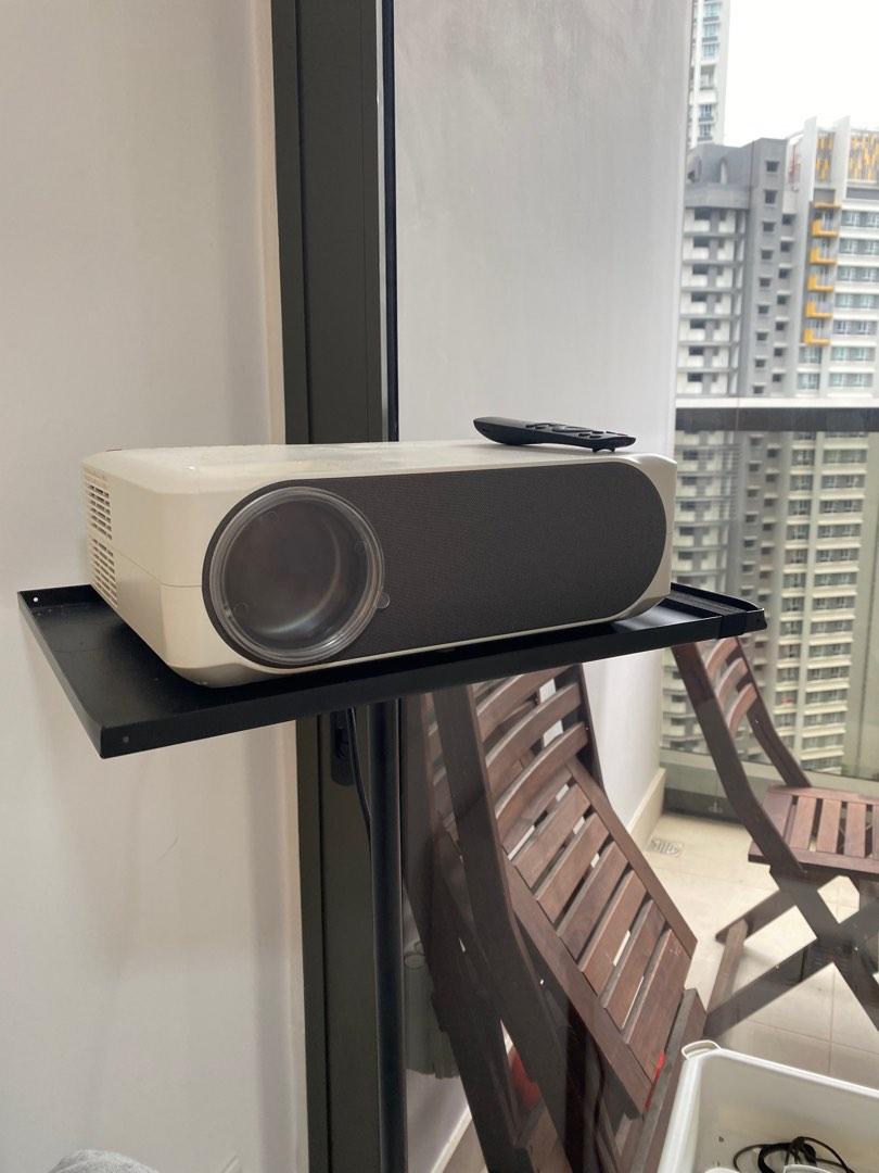 Lumos projector (Youtube + netflix) with stand, TV & Home Appliances