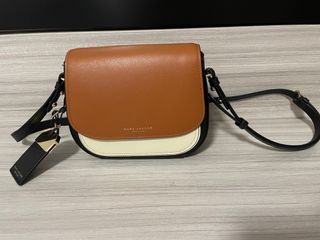 （分類：）位於 。 由 saraxfan 提交（商品編號 1183719903，圖片 1）。簡介： 。