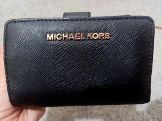 Michael kors jet set travel medium wallet