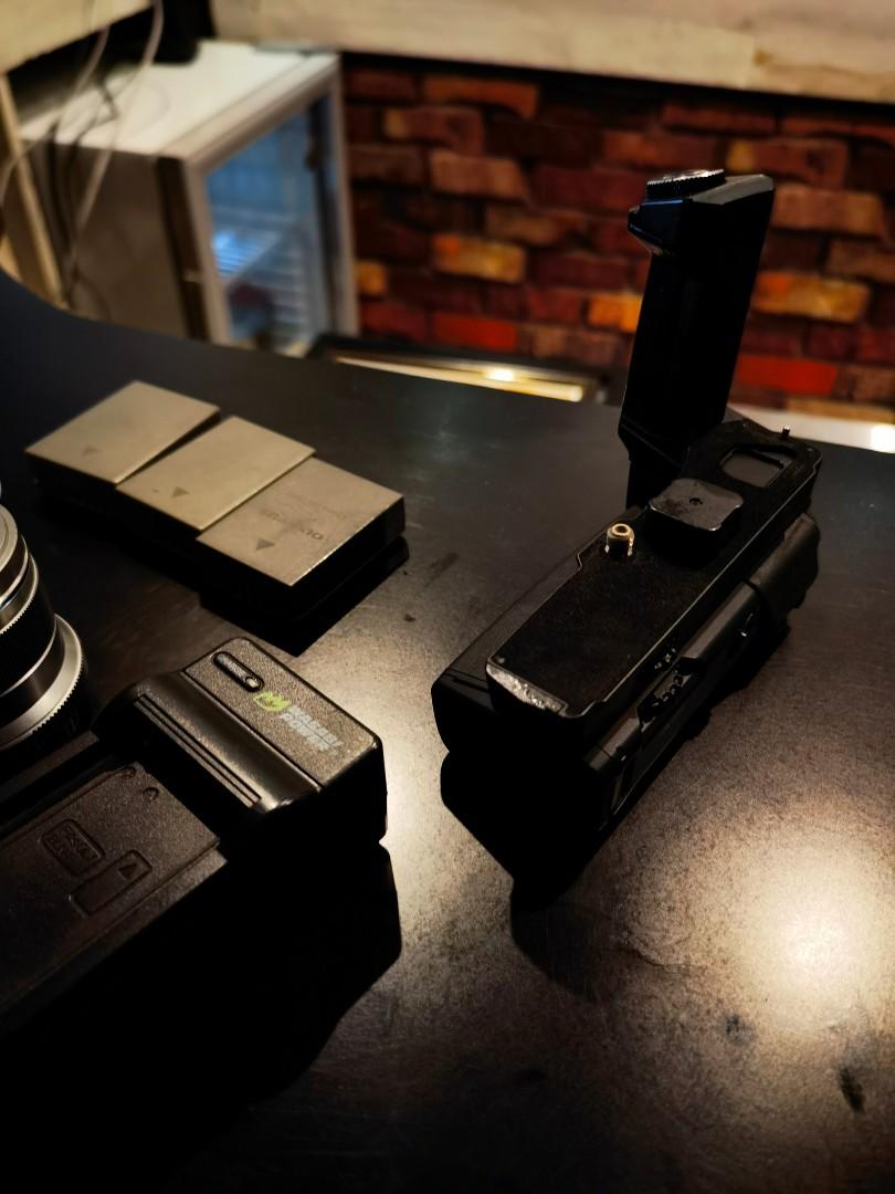 Mirrorless Camera Kit Olympus OMD, Photography, Cameras on Carousell