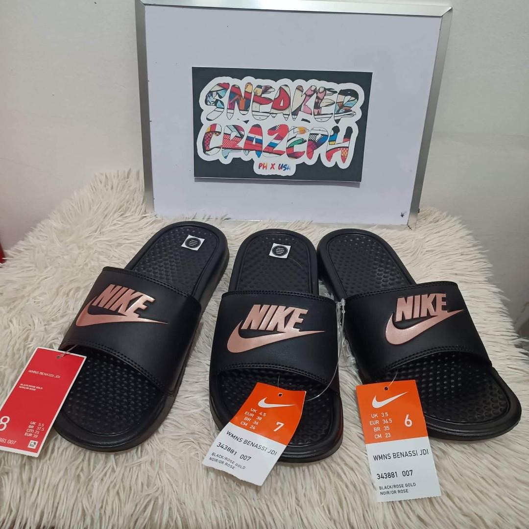 Nike slippers sales rose gold