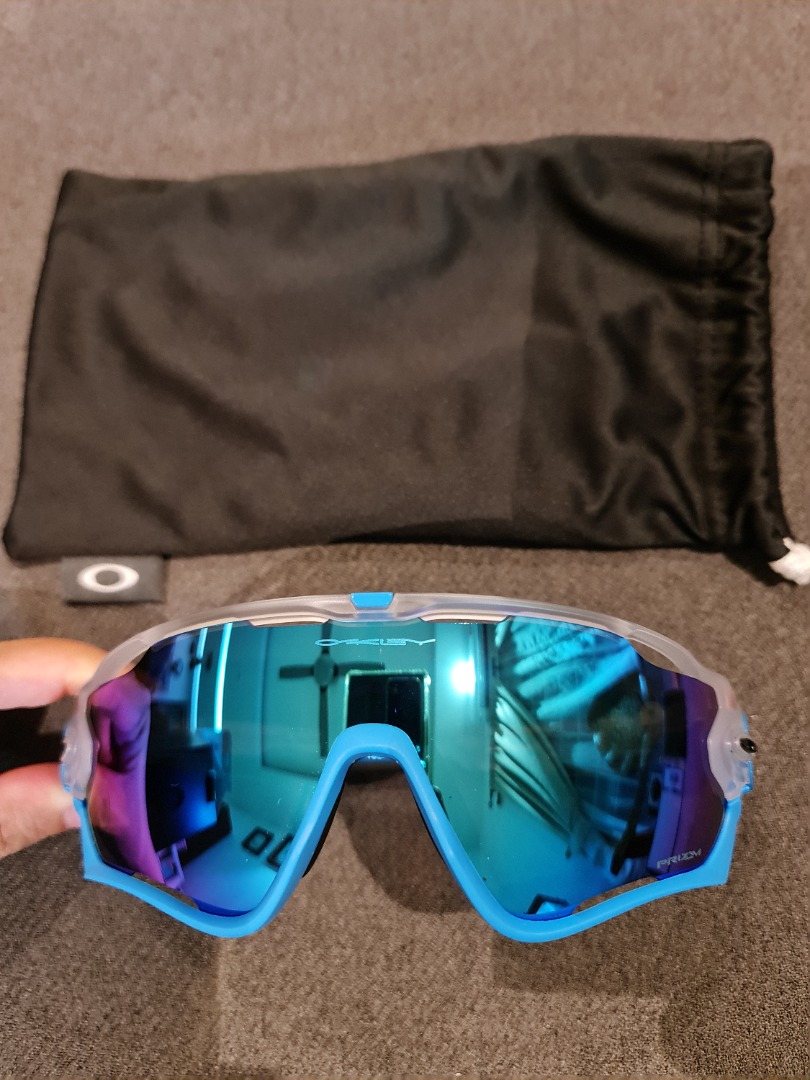 Oakley Jaw Breaker Crystal Pop, Men's Fashion, Watches & Accessories