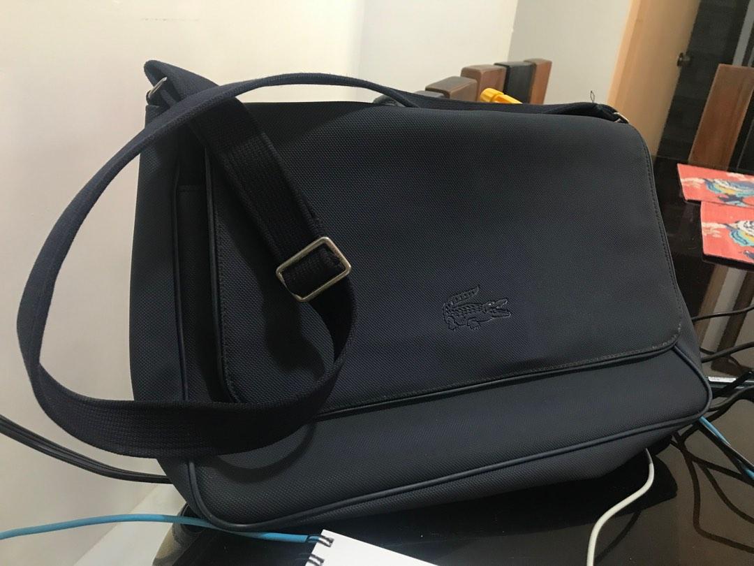 Messenger bag deals lacoste