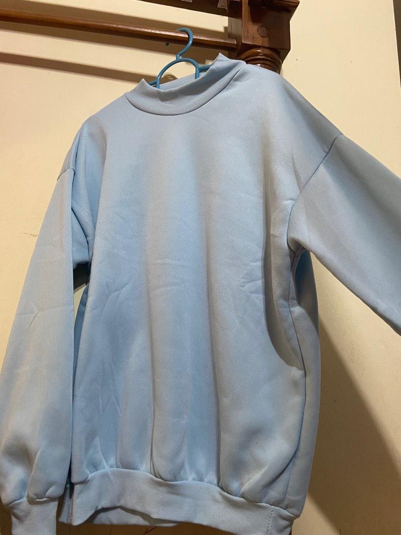 Blue sweater aesthetic hotsell