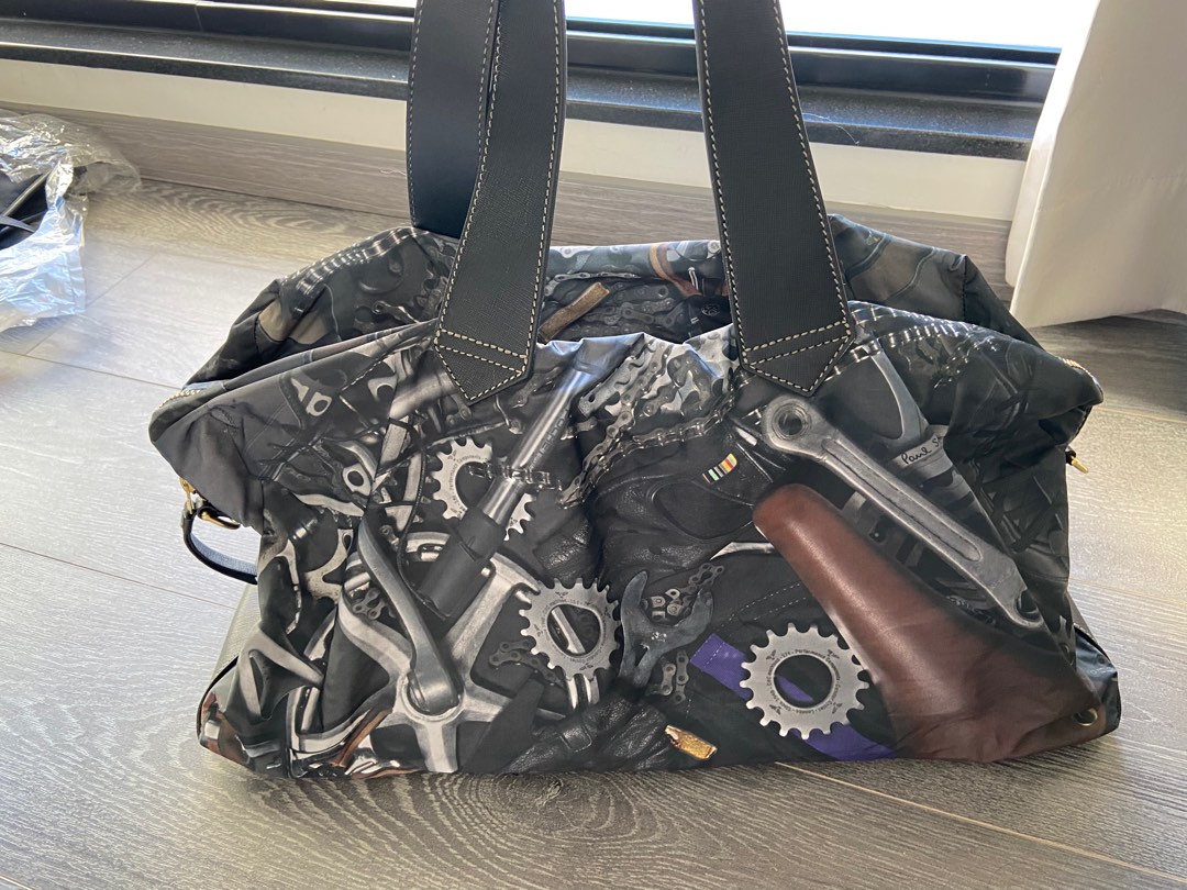 Paul smith travel bag / tote bag/ gym bag, 名牌, 手袋及銀包- Carousell