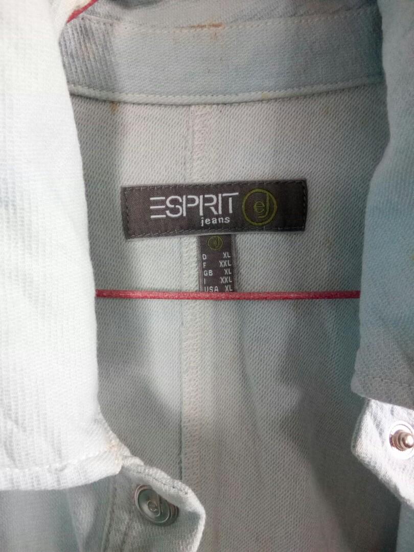 Pre loved Esprit denim (Category: Coats, Jackets and Outerwear) located in Manila. Submitted by fineone (Listing ID 1183876239, Image 2). Description: pre loved hindi na ginamit size XL 400 pesos.