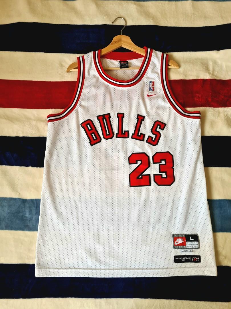 Vintage Gear: Nike Michael Jordan Bulls Rookie Jersey - Air