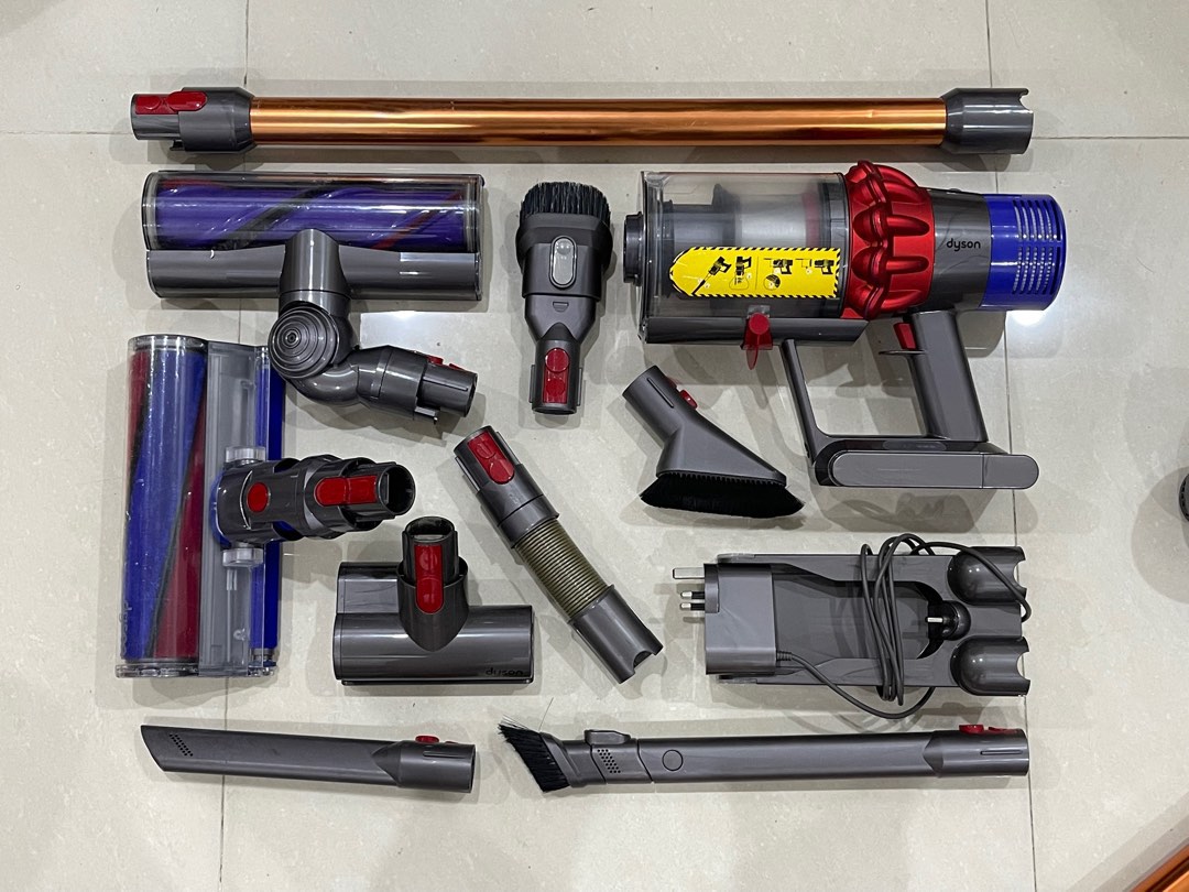 Refurbished Dyson V10 absolute cordless vacuum, TV & Home Appliances