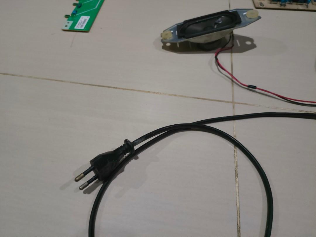 Sharp Aquos LC32M400M parts, TV & Home Appliances, TV & Entertainment