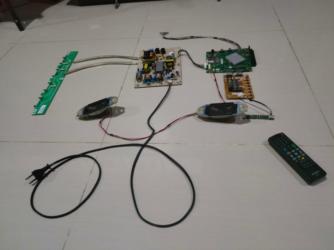 Sharp Aquos LC32M400M parts, TV & Home Appliances, TV & Entertainment