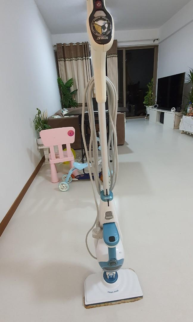 Steamer Mop Black and Decker (10 in 1 use), TV & Home Appliances