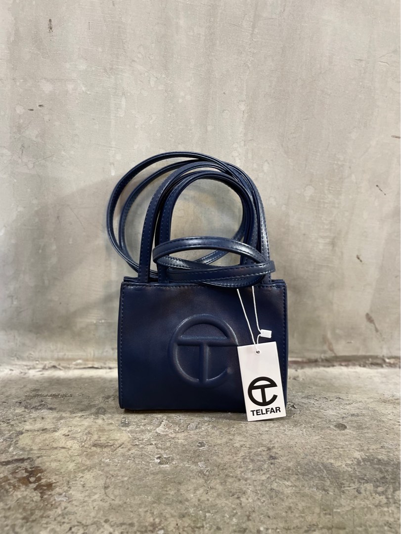 Navy blue on sale telfar bag