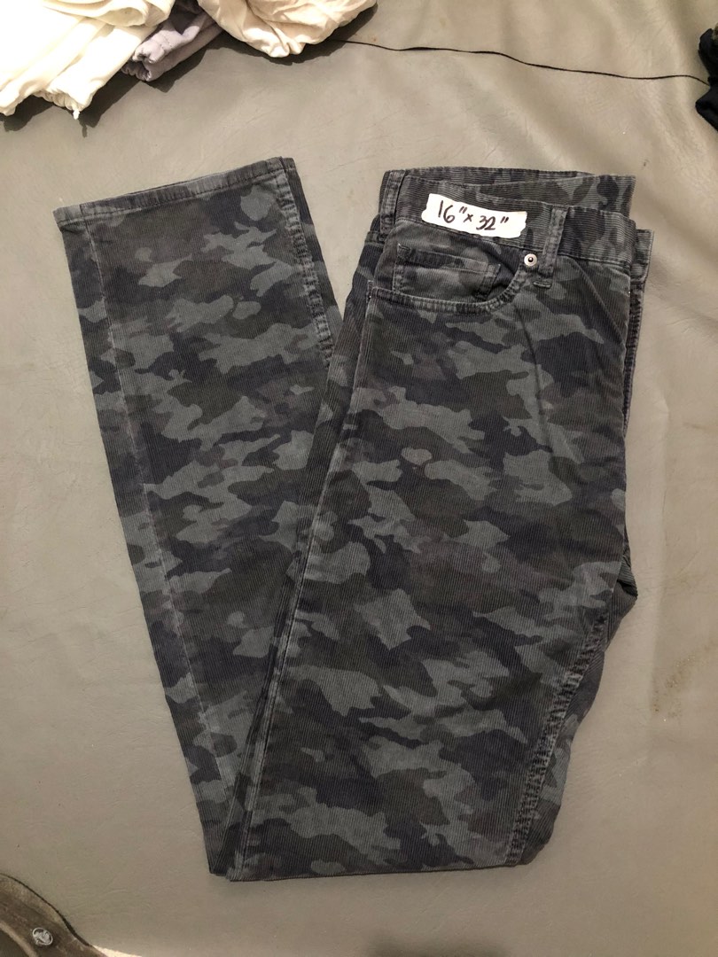 Uniqlo camouflage pants hot sale