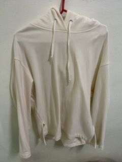 (Category: ) located in . Submitted by cstella.preloved (Listing ID 1183765535, Image 1). Description: .