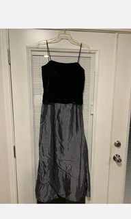 (Category: ) located in . Submitted by justgown (Listing ID 1183867935, Image 1). Description: .