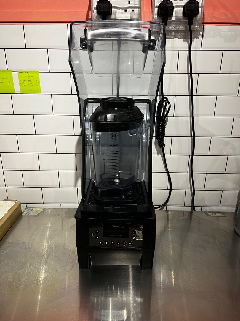 Vitamix Blender The Quiet One, TV & Home Appliances, Kitchen