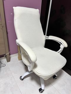 (Category: ) located in . Submitted by annav28 (Listing ID 1183814453, Image 1). Description: .