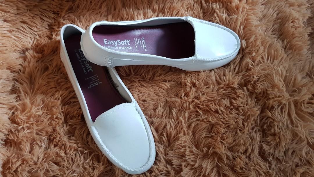 World Balance Easy Soft White