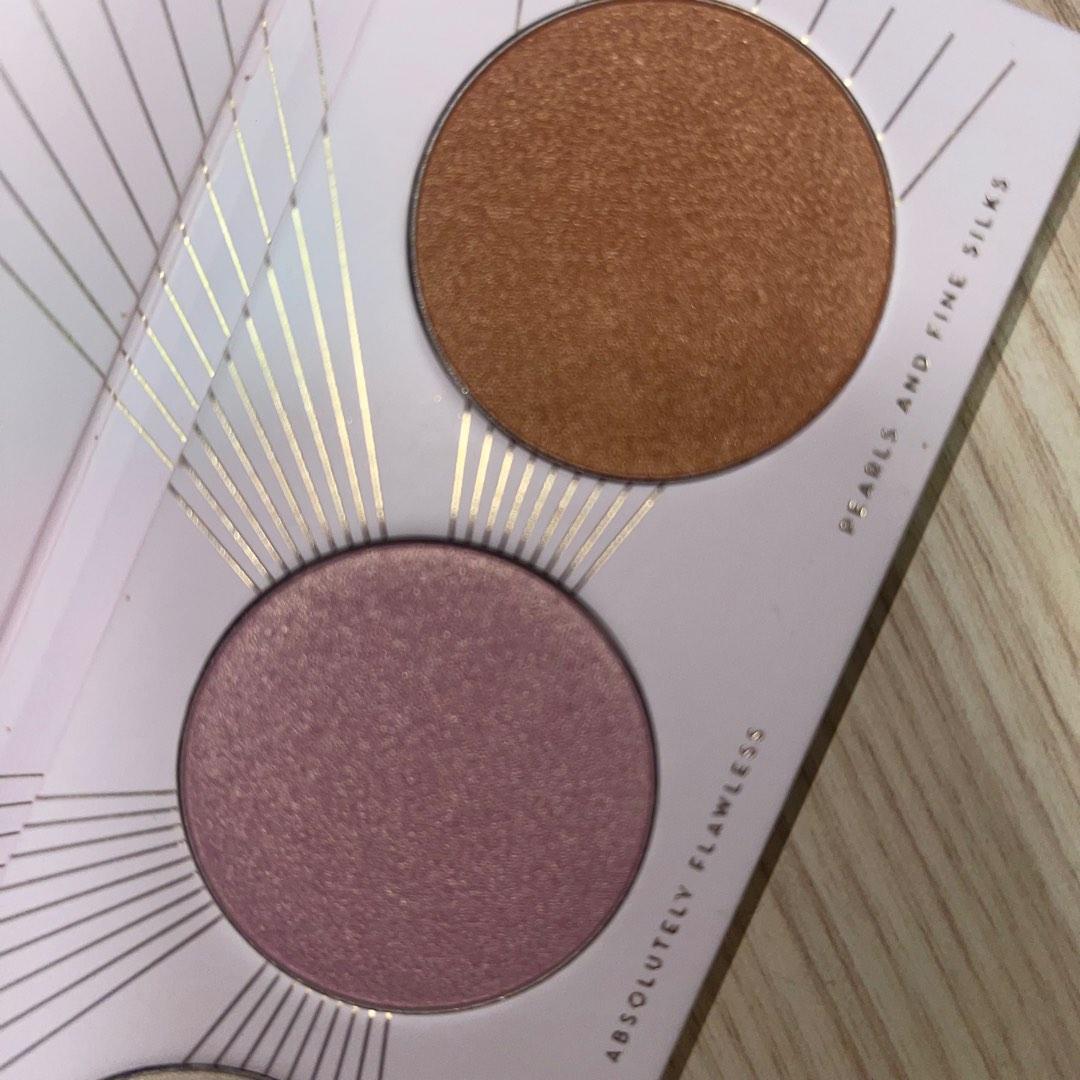Zoeva Screen Queen Highlighter Palette, Beauty & Personal Care, Face