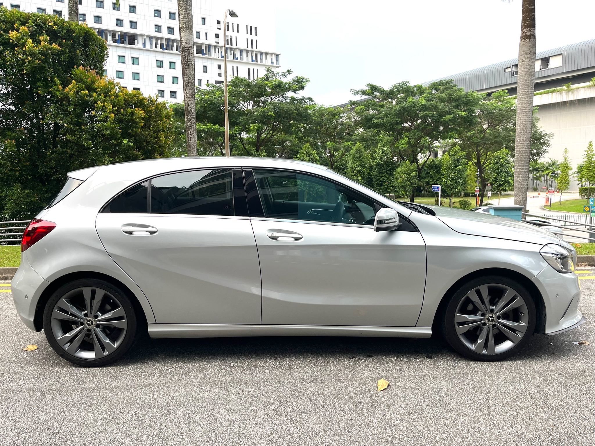 MERCEDES BENZ A180 A, Cars, Used Cars on Carousell
