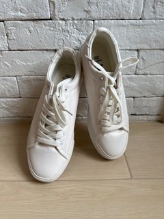 （分類：）位於 。 由 cindychingwai 提交（商品編號 1206741468，圖片 1）。簡介： 。