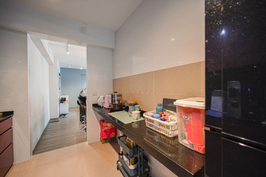 451B Bukit Batok West Avenue 6, Property, For Sale, HDB on Carousell