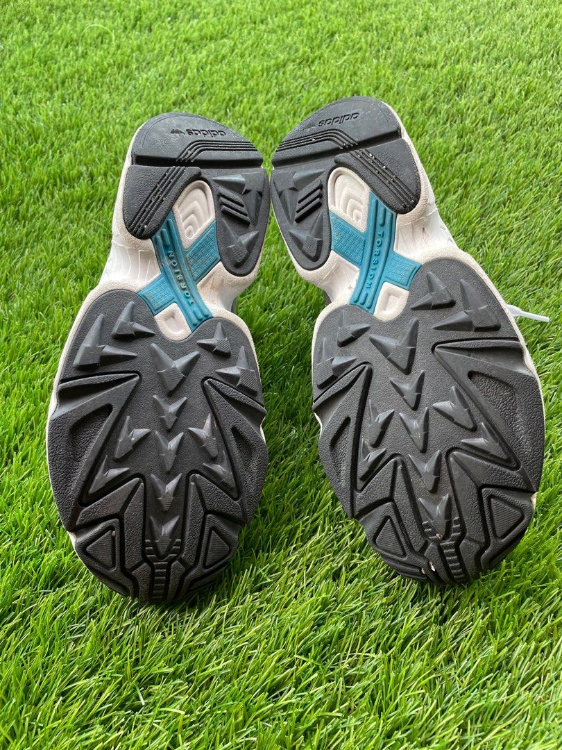 Adidas deals falcon men