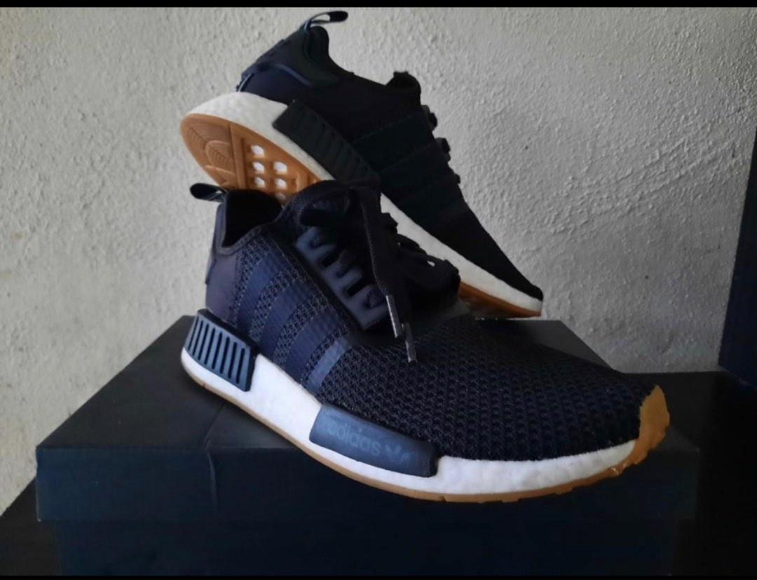 Adidas nmd black gum hot sale sole