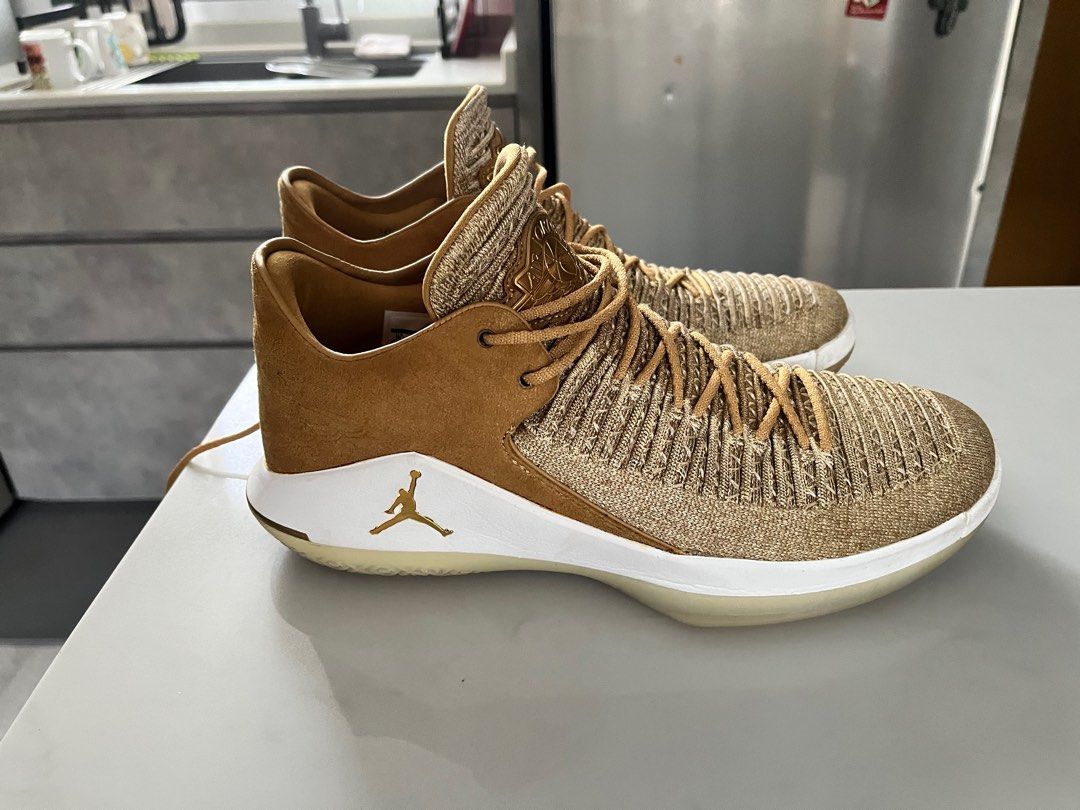 Jordan 32 low golden harvest store