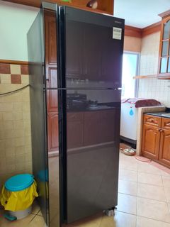 (Category: ) located in . Submitted by absentmindedbaker (Listing ID 1206755187, Image 1). Description: .