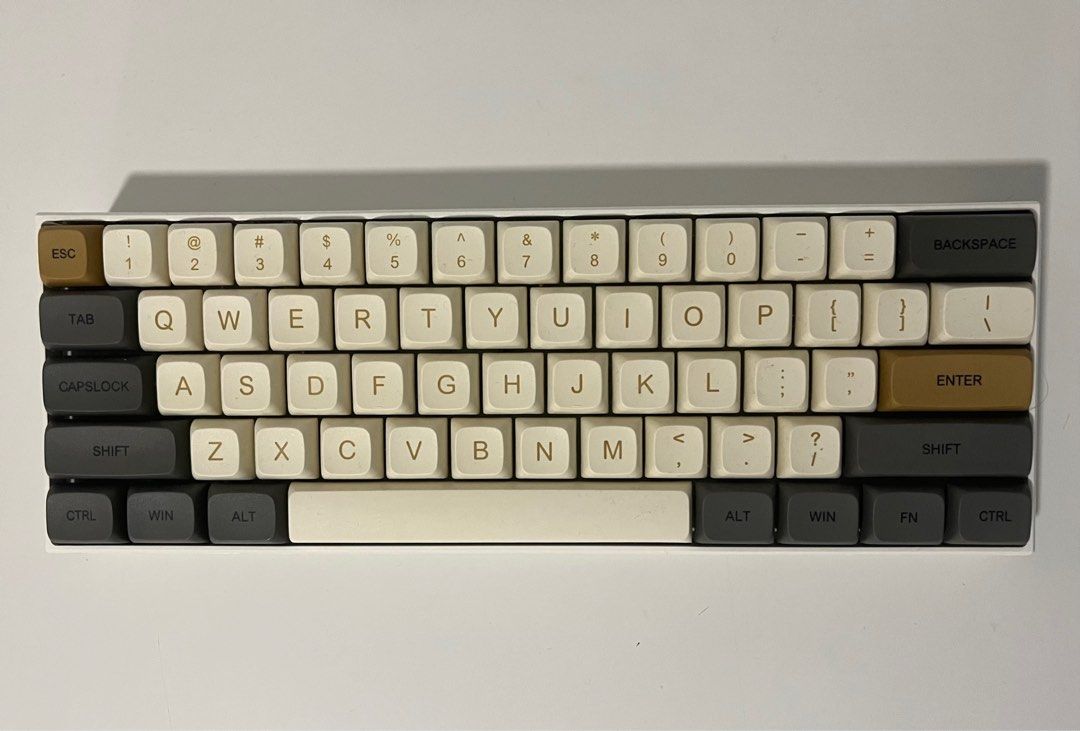 anne pro 2 wireless bluetooth 60% keyboard gateron brown, Computers ...